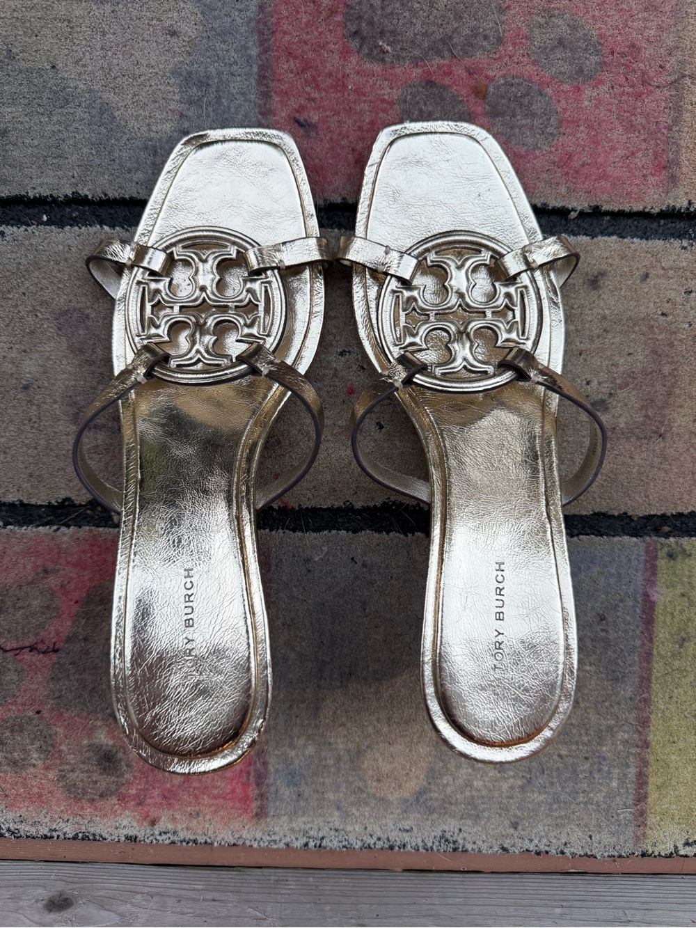 Tory Burch Metallic Gold Logo Thong Kitten Heels